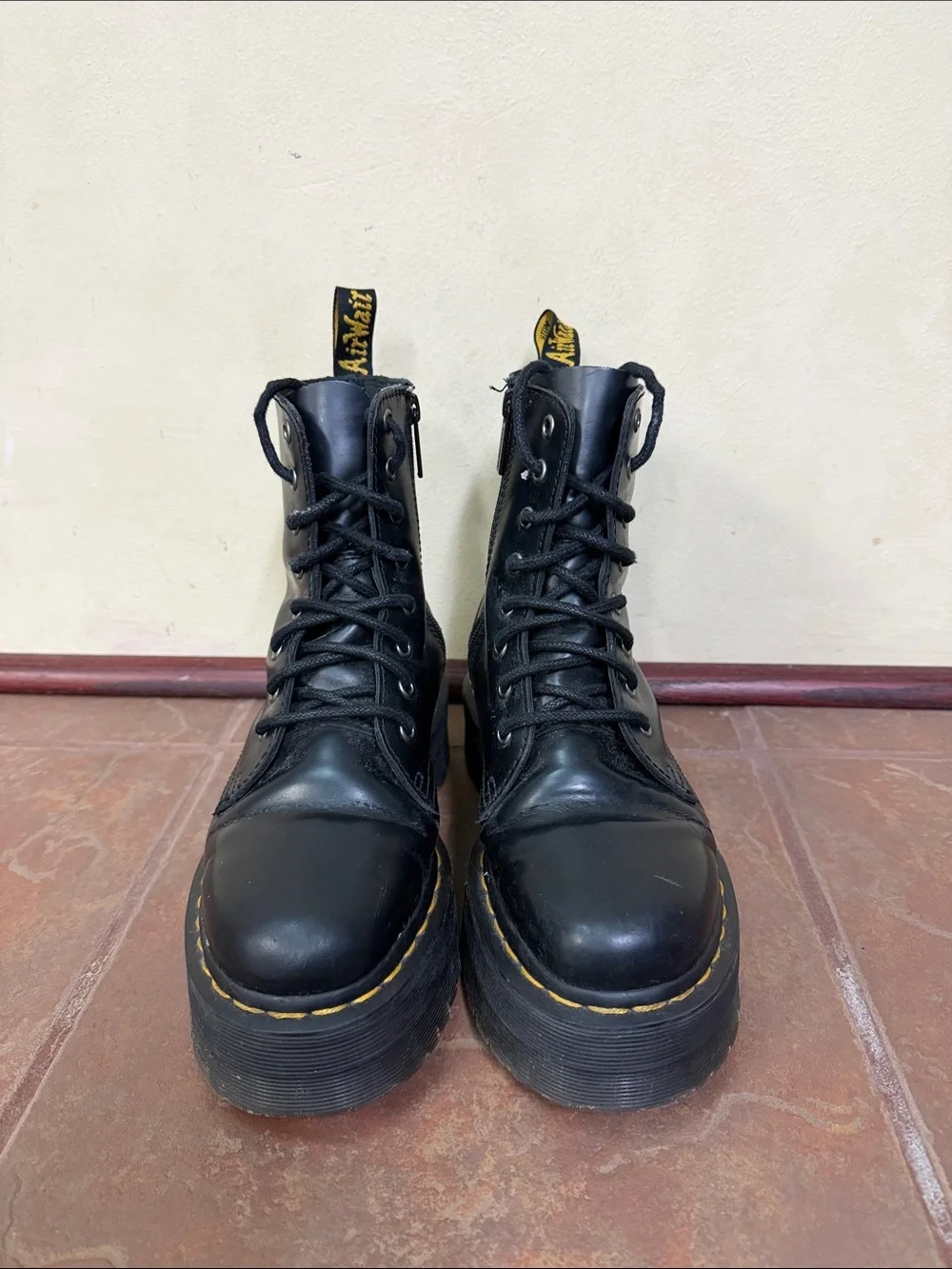 Dr. Martens JADON BOOT SMOOTH LEATHER PLATFORMS - Picture 2 of 10